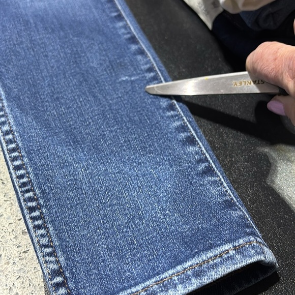 UpWest High Rise,Boot Cut, 5 pocket,belt loop,zip fly,elastic back waist stretch - Picture 10 of 11